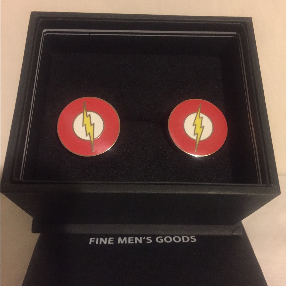 Very Expensive-BN in Gift Box- Authentic Marvel Flash Cufflinks